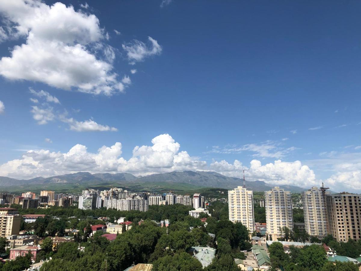 Dushanbe City View Apartment Exteriör bild